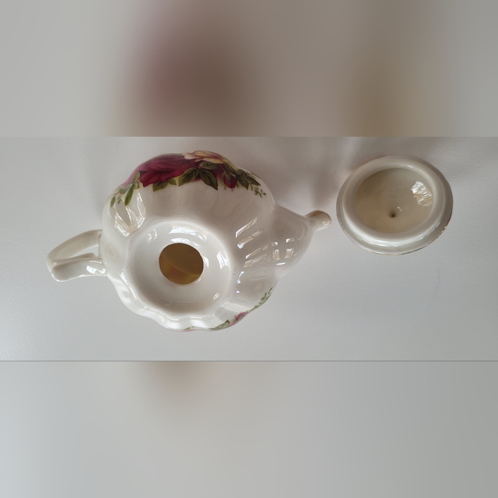 Tea Pot - Small - Picture 4 of 5